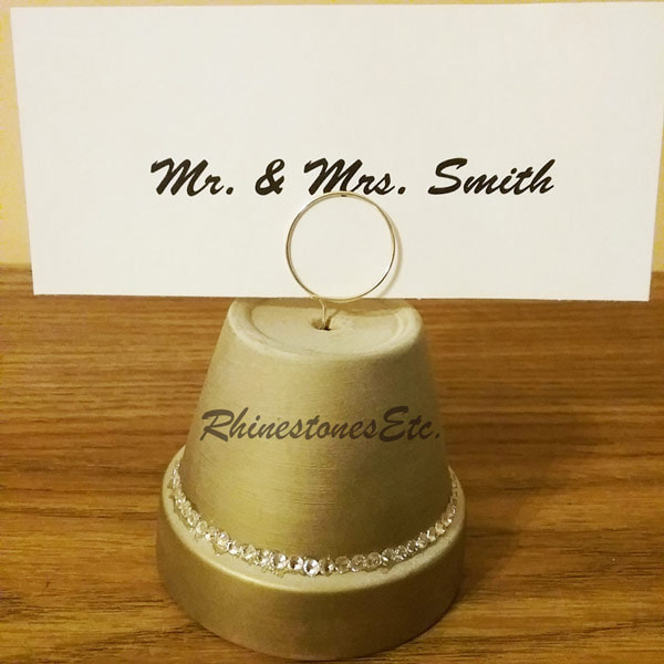 DIY place card holder for your wedding