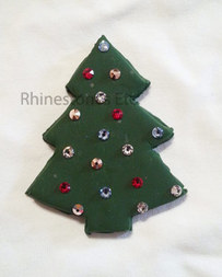 Glue rhinestones to the tree pin