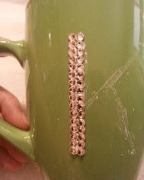 Gluing rhinestones on coffee mug