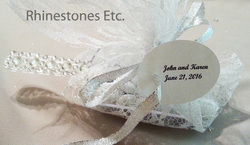 Rhinestones embellished scoop wedding favor