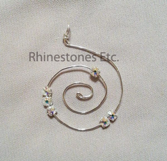 Adding rhinestones to swirl pendant