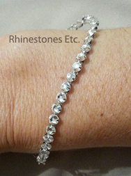 Rhinestones bracelet made with crystal rose montees
