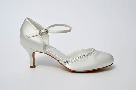 rhinestone wedding shoe