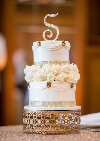wedding cake with rhinestone topper